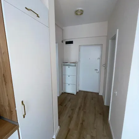 Ayan Mamaia Apartment *